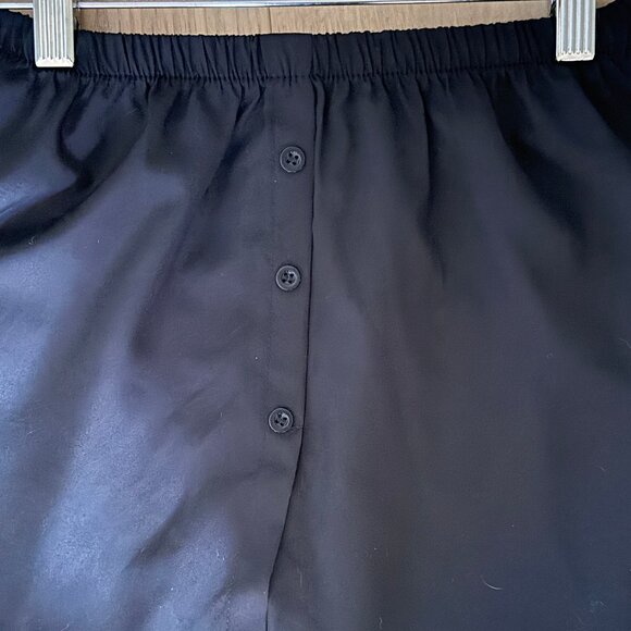 Black Shirt Extender for Layering - Picture 5 of 6